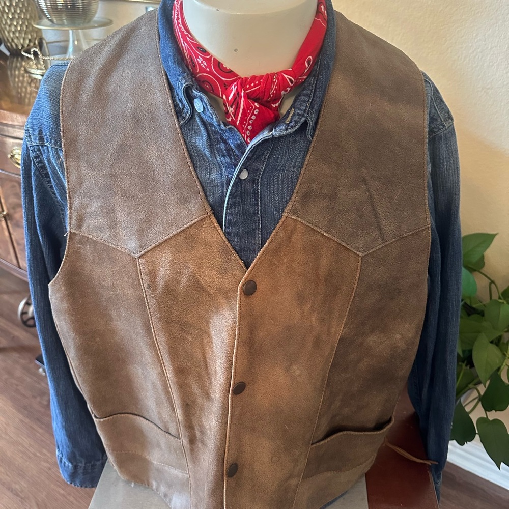 Unik Leather Goods Men’s Biker Vest